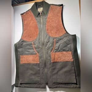 Vintage Beretta Gamekeeper's hunting fishing vest olive fabric suede  medium